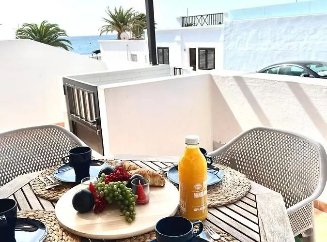 La Gaviota Playa Honda (Lanzarote)