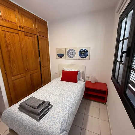 La Gaviota Playa Honda (Lanzarote)